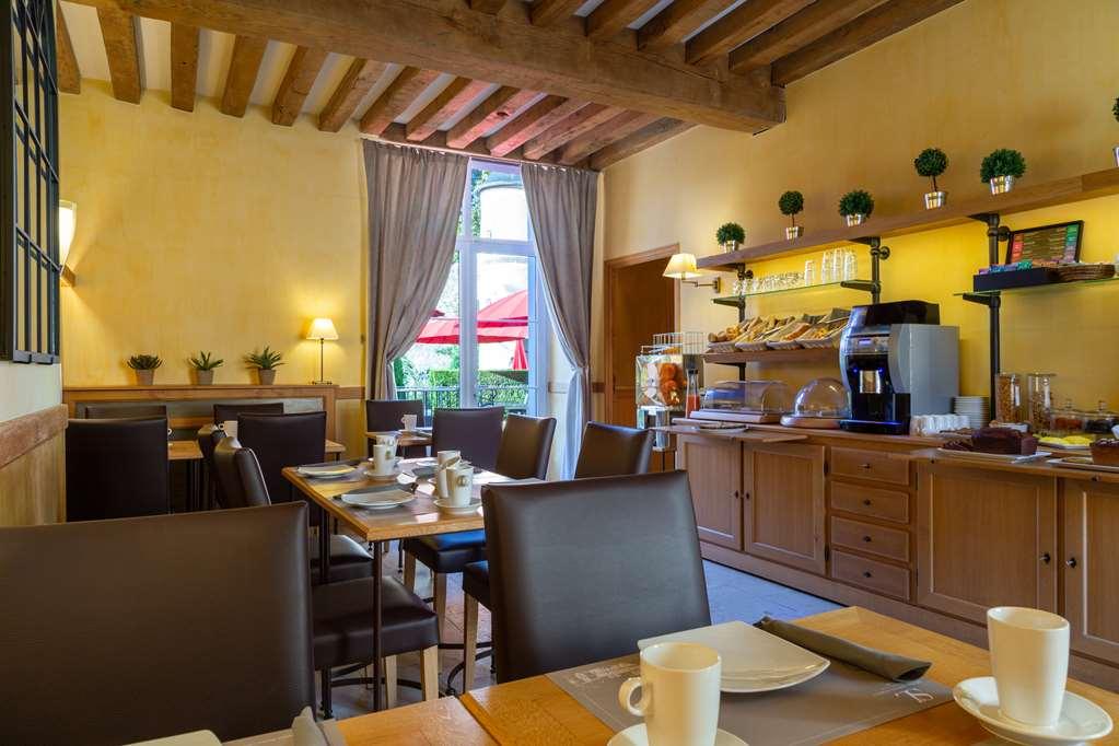 Hotel Saint-Laurent, The Originals Relais Montfort-l'Amaury Facilities photo